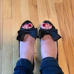 Steven black lace bow heels